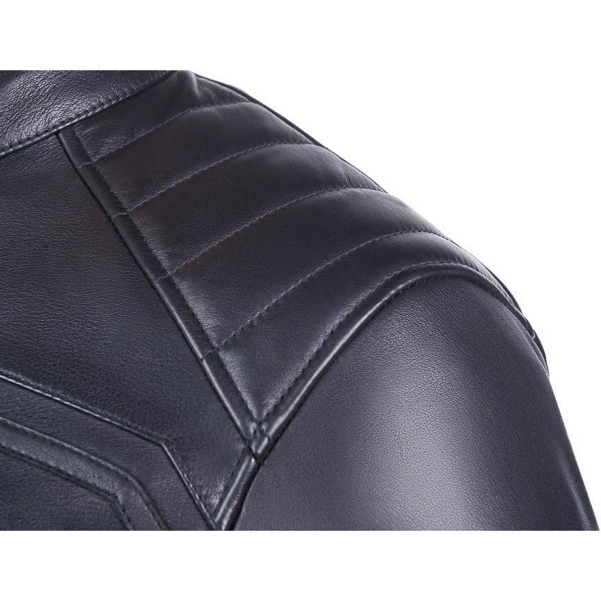 Corelli MG Vanguard Luxe black motorcycle racing leather jacket, genuine cowhide leather, removable CE protectors, removable inner lining, pockets, YKK zippers, close-up photo